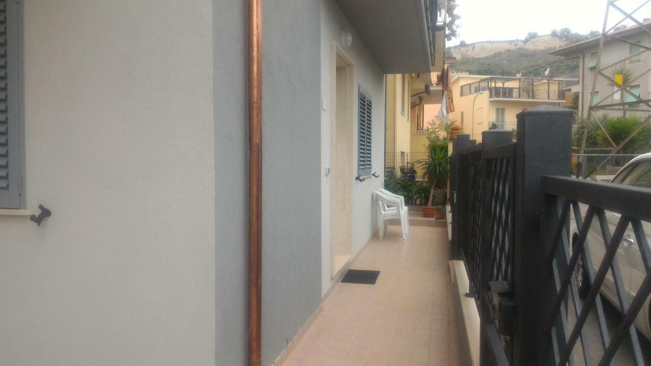 Casa Giovanna San Benedetto del Tronto Esterno foto